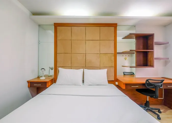 Nice And Comfort 2Br Metropark Condominium Apartment By Travelio