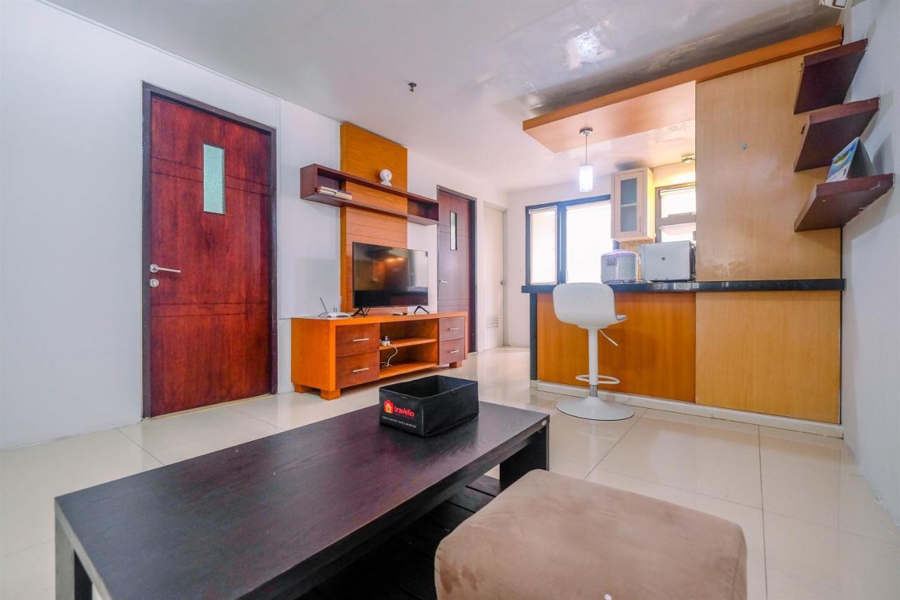 And Comfort 2br Metropark By Travelio * Bekasi